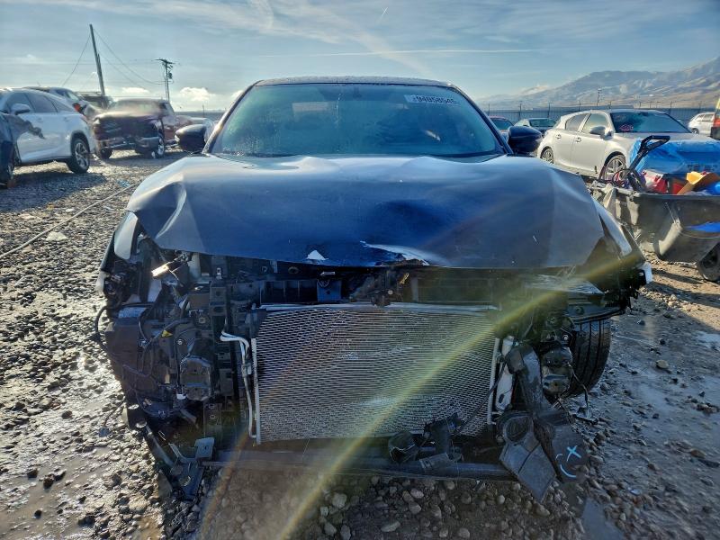 94058545 :رقم المزاد ، 1N4AA6APXJC388926 vin ، 2018 Nissan Maxima 3.5 مزاد بيع