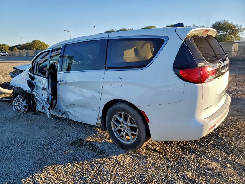 95793395 :رقم المزاد ، 2C4RC1CG4NR166127 vin ، 2022 Chrysler Voyager مزاد بيع