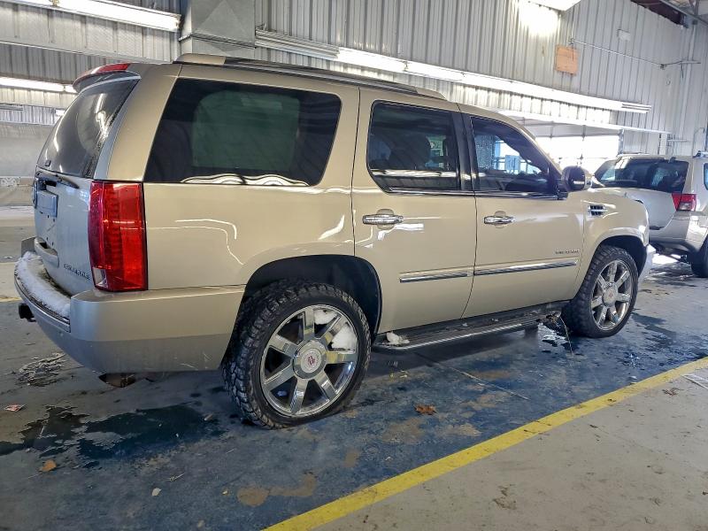 Продажа на аукционе авто 2012 Cadillac Escalade, vin: 1GYS4BEF3CR128295, номер лота: 95162835