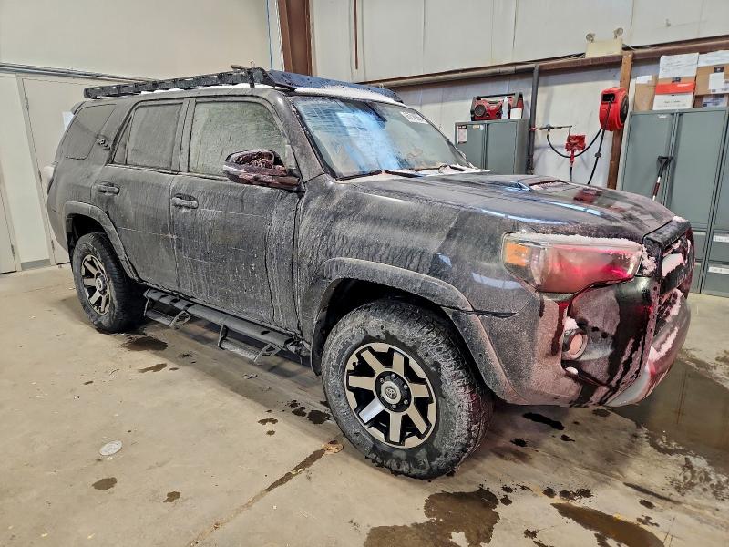 85714655 :رقم المزاد ، JTERU5JR9M5945832 vin ، 2021 Toyota 4runner مزاد بيع