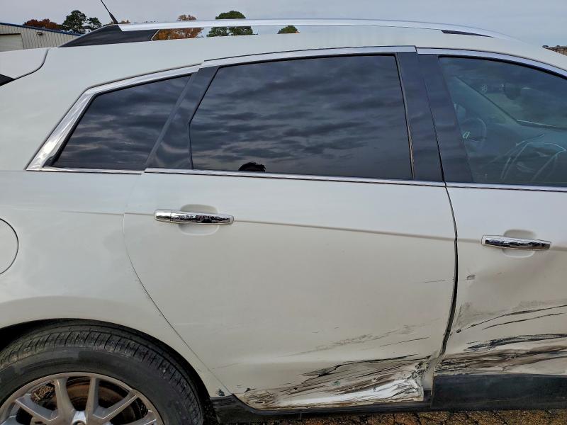2014 Cadillac Srx მანქანა იყიდება აუქციონზე, vin: 3GYFNDE34ES677424, აუქციონის ნომერი: 97390875