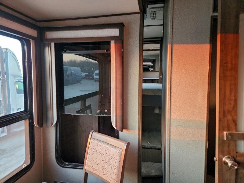 Продаж на аукціоні авто 2021 Grand Design Solitude, vin: 573FS4325MAA00922, номер лоту: 98476805