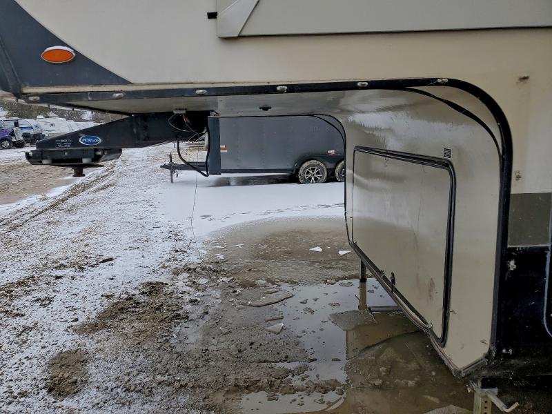 Aukcja sprzedaży 2017 Jayco Pinnacle, vin: 1UJCJ0BV2H1RG0165, numer aukcji: 94118285