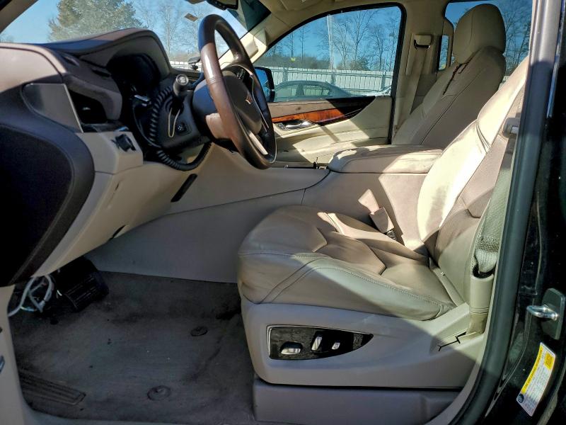 98187635 :رقم المزاد ، 1GYS3CKJ9GR362254 vin ، 2016 Cadillac Escalade P مزاد بيع