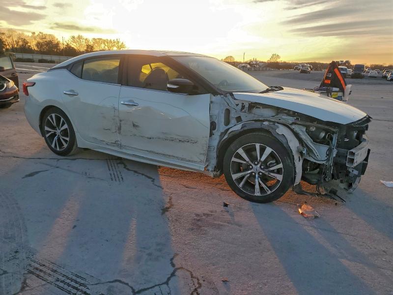 96296095 :رقم المزاد ، 1N4AA6AP1HC428076 vin ، 2017 Nissan Maxima مزاد بيع