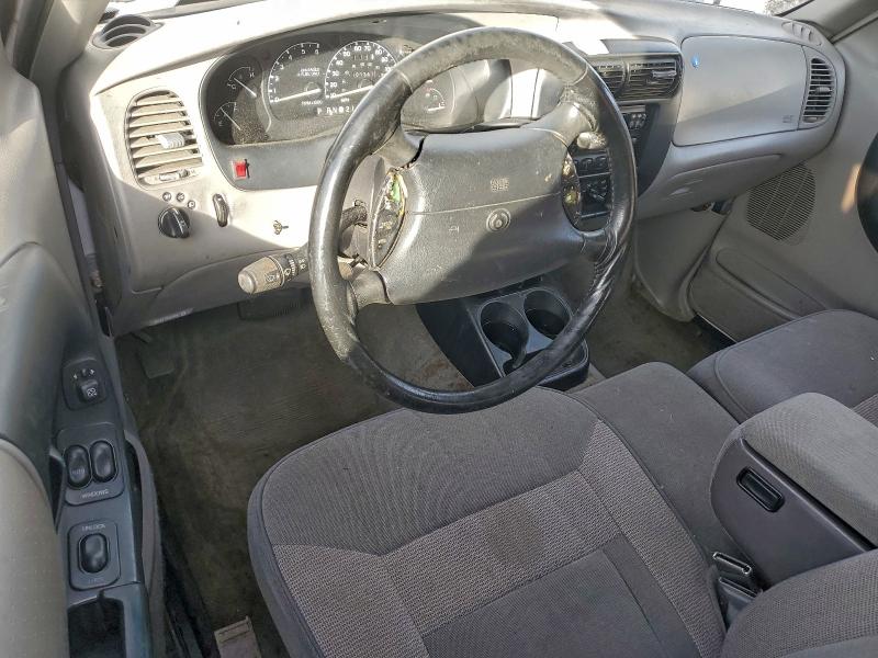 97389495 :رقم المزاد ، 4F4DR17X6TTM29640 vin ، 1996 Mazda B4000 مزاد بيع