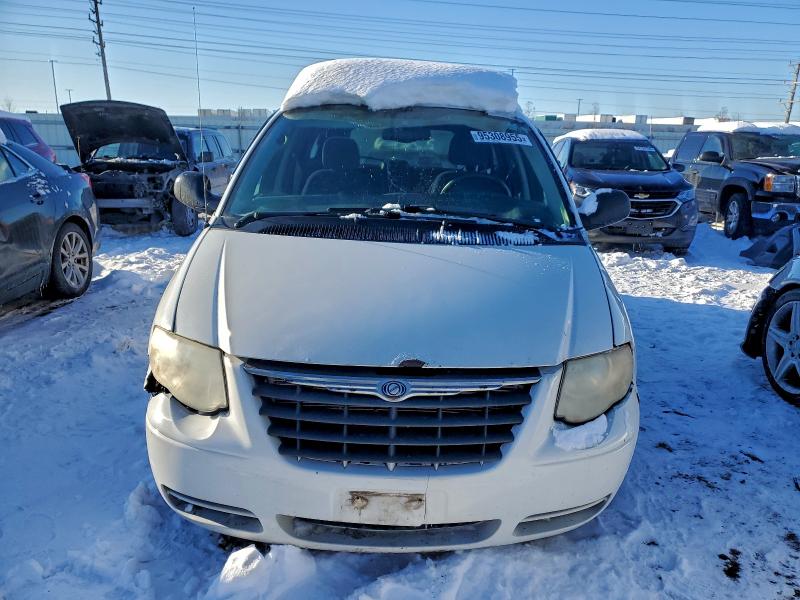 95308955 :رقم المزاد ، 2C4GP54L35R281557 vin ، 2005 Chrysler Town & Country مزاد بيع