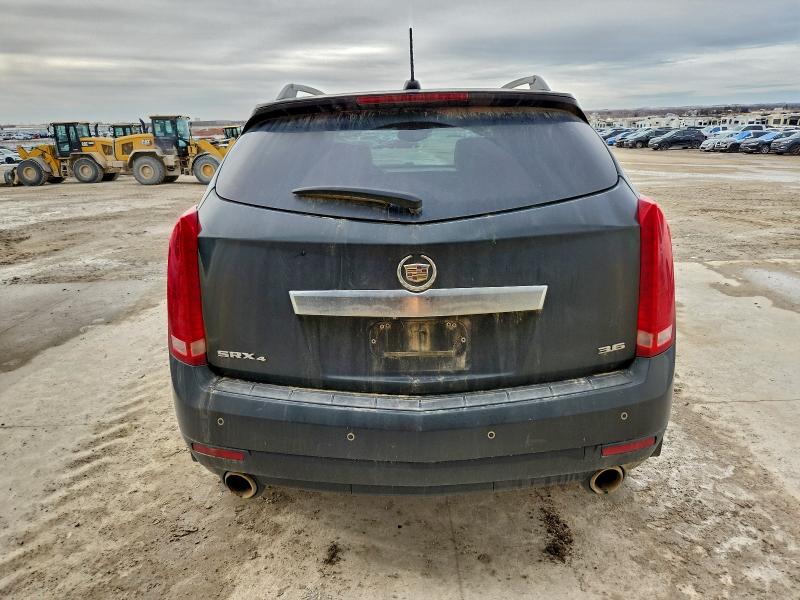 Продажа на аукционе авто 2015 Cadillac Srx Luxury, vin: 3GYFNEE32FS541221, номер лота: 95141215