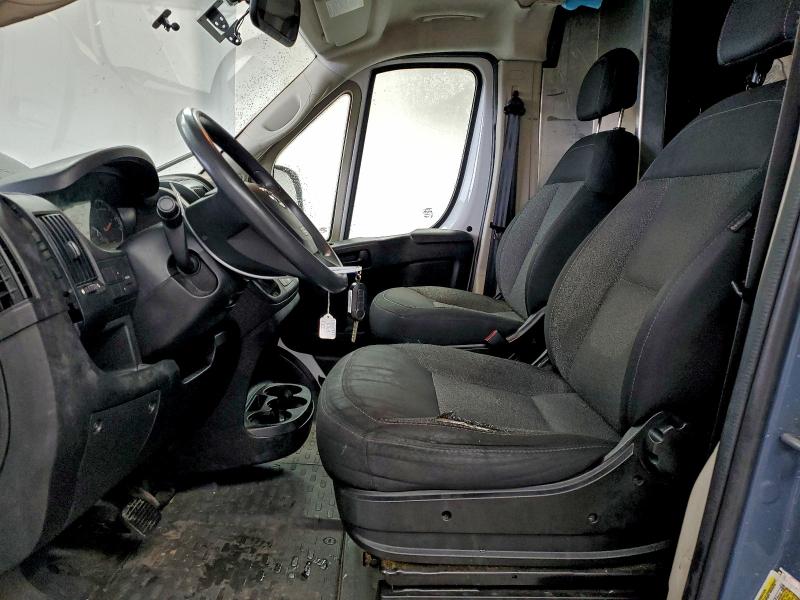 60700416 :رقم المزاد ، 3C6TRVDG1JE161061 vin ، 2018 Ram Promaster 2500 مزاد بيع