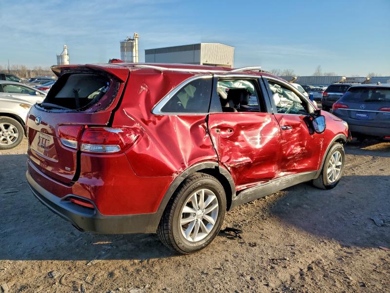 95982155 :رقم المزاد ، 5XYPG4A30HG324730 vin ، 2017 Kia Sorento مزاد بيع