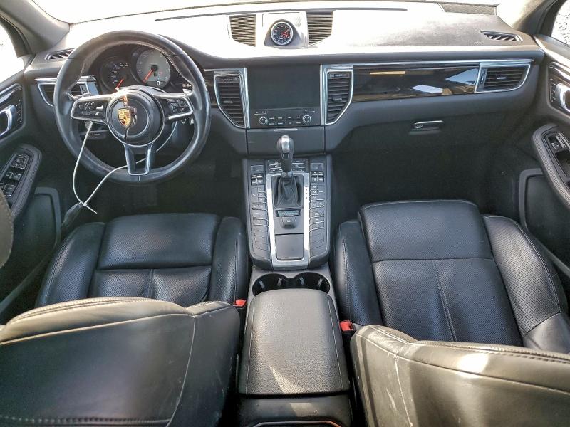2017 Porsche Macan მანქანა იყიდება აუქციონზე, vin: WP1AB2A54HLB19411, აუქციონის ნომერი: 94458175