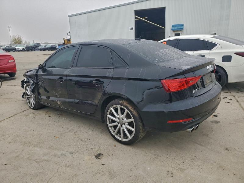 Продаж на аукціоні авто 2015 Audi A3 Premium, vin: WAUAJGFFXF1068053, номер лоту: 97026805