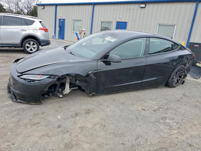 Продаж на аукціоні авто 2024 Tesla Model 3, vin: 5YJ3E1EA2RF855707, номер лоту: 95165025