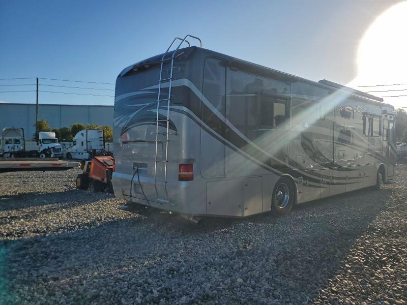 96969705 :رقم المزاد ، 1RF43564X62038521 vin ، 2006 Roadmaster Rail Mtrhm مزاد بيع