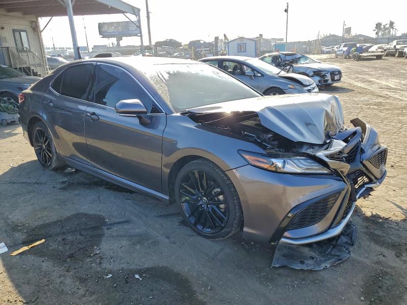 97243915 :رقم المزاد ، 4T1K61AK8RU892867 vin ، 2024 Toyota Camry مزاد بيع
