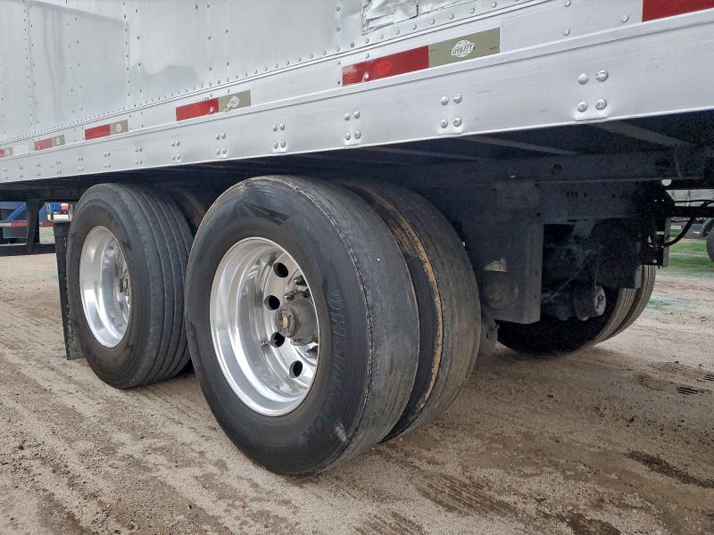97947345 :رقم المزاد ، 1UYVS2533BP011312 vin ، 2011 Utility 53 Ft Dry مزاد بيع