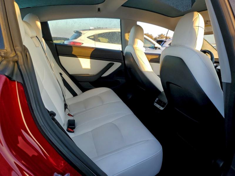 Продажа на аукционе авто 2019 Tesla Model 3, vin: 5YJ3E1EB6KF231617, номер лота: 96348295