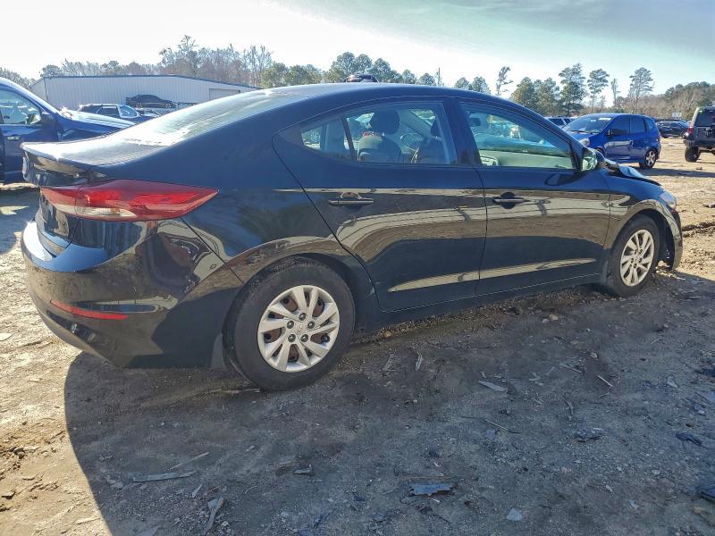 Продаж на аукціоні авто 2018 Hyundai Elantra, vin: 5NPD74LF3JH353177, номер лоту: 97290315