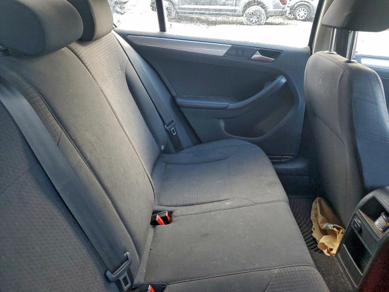 Продажа на аукционе авто 2015 Volkswagen Jetta Se, vin: 3VWD07AJ4FM341597, номер лота: 96128365