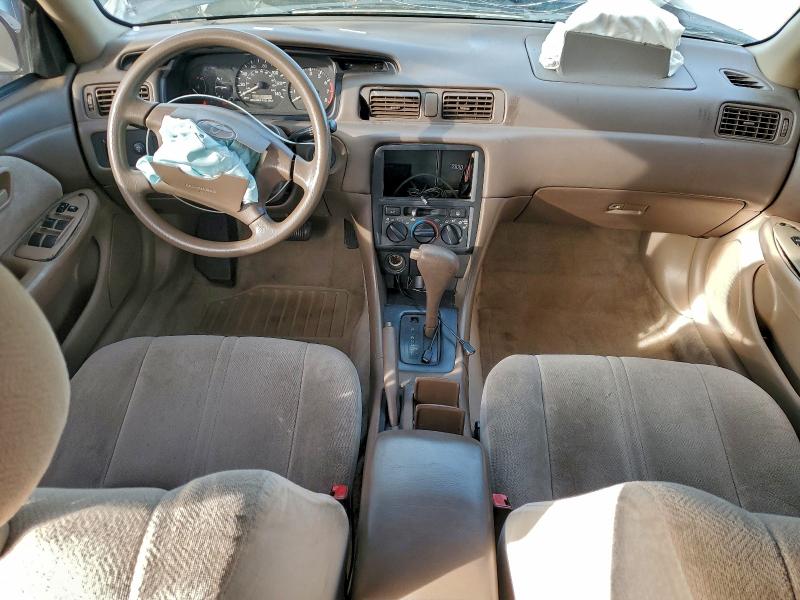 1999 Toyota Camry Ce მანქანა იყიდება აუქციონზე, vin: 4T1BG22K9XU563206, აუქციონის ნომერი: 98188525