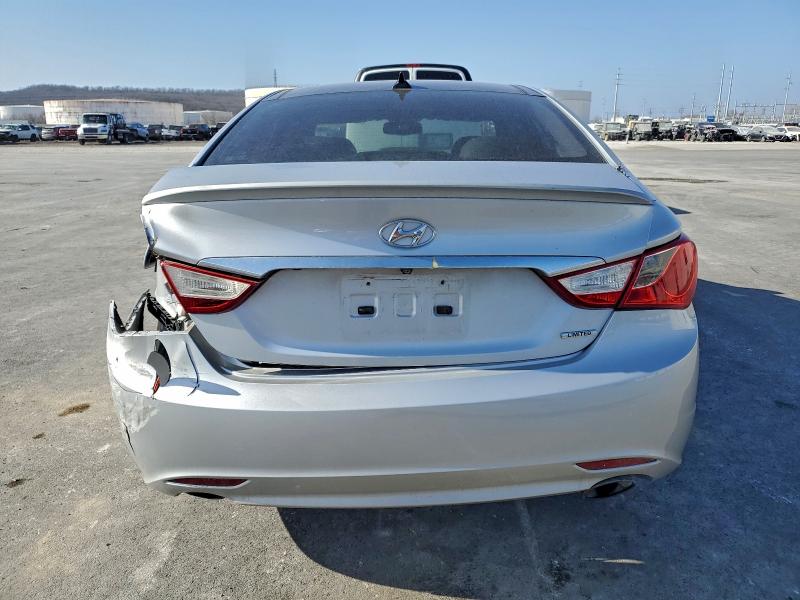 97618125 :رقم المزاد ، 5NPEC4AB7DH622818 vin ، 2013 Hyundai Sonata مزاد بيع