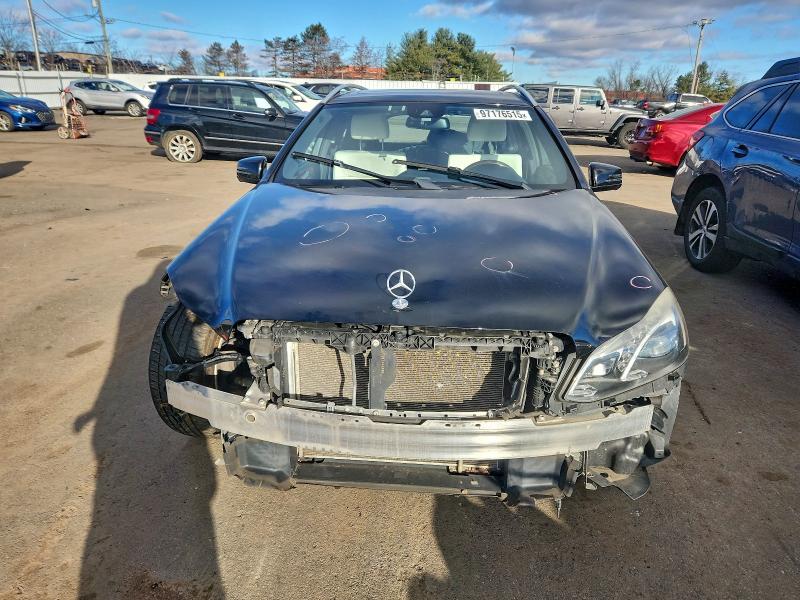 97176515 :رقم المزاد ، WDDHH8JB8EB022890 vin ، 2014 Mercedes-benz E مزاد بيع