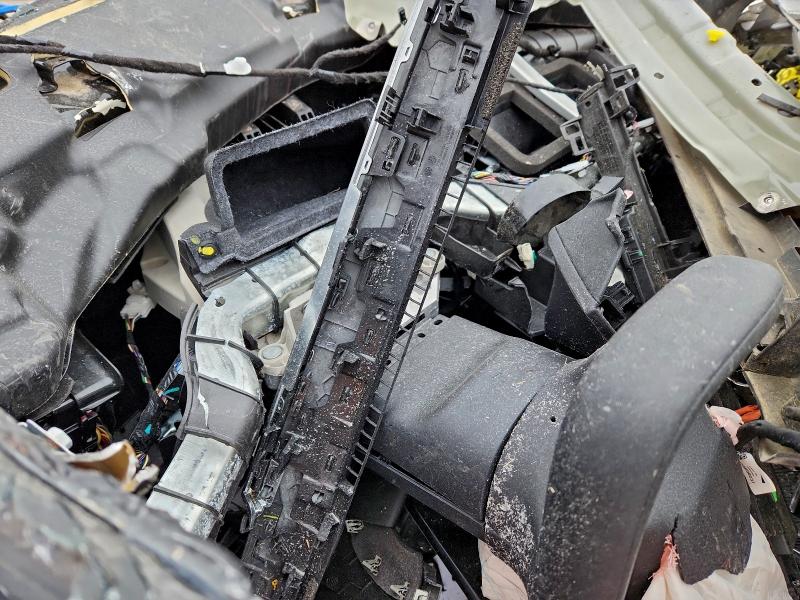 97204205 :رقم المزاد ، 5YJSA1E60MF436041 vin ، 2021 Tesla Model S مزاد بيع