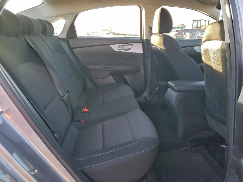 96944895 :رقم المزاد ، 3KPF24AD0PE607160 vin ، 2023 Kia Forte Lx مزاد بيع