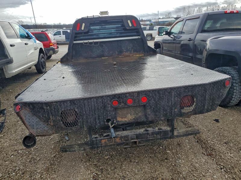 97097955 :رقم المزاد ، 1GD422CL9BF251463 vin ، 2011 Gmc Sierra مزاد بيع