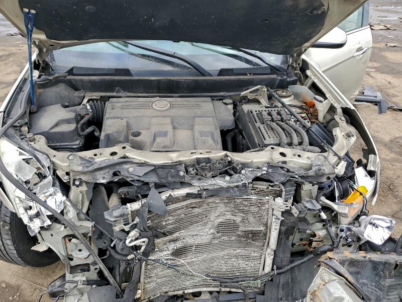 97787995 :رقم المزاد ، 3GYFNBE3XFS639377 vin ، 2015 Cadillac Srx Luxury مزاد بيع