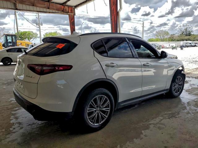 Продаж на аукціоні авто 2022 Alfa Romeo Stelvio, vin: ZASPAJAN5N7D28208, номер лоту: 98719375