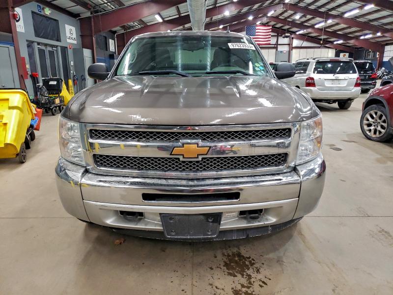 Auction sale of the 2013 Chevrolet Silverado, vin: 1GCRKREA2DZ108984, lot number: 97623935
