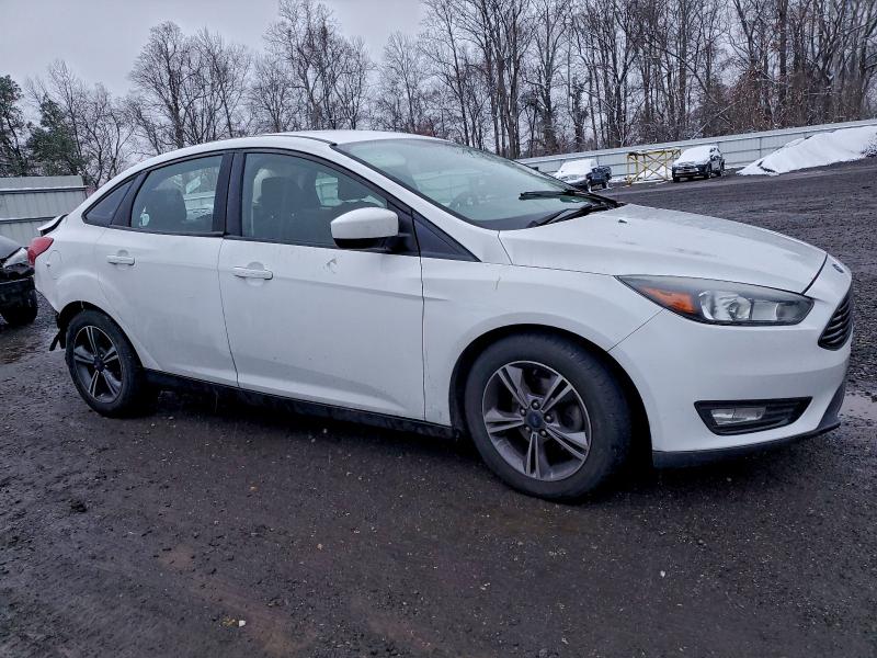 95933635 :رقم المزاد ، 1FADP3FE3JL201317 vin ، 2018 Ford Focus مزاد بيع