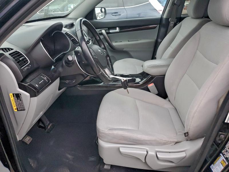 93538775 :رقم المزاد ، 5XYKT3A66FG615594 vin ، 2015 Kia Sorento Lx مزاد بيع