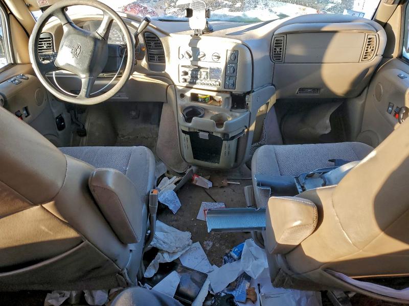 96996735 :رقم المزاد ، 1GNEL19W31B133309 vin ، 2001 Chevrolet Astro مزاد بيع