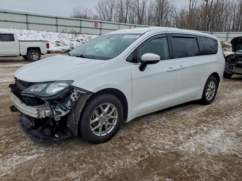 95910365 :رقم المزاد ، 2C4RC1CG9NR144219 vin ، 2022 Chrysler Voyager مزاد بيع