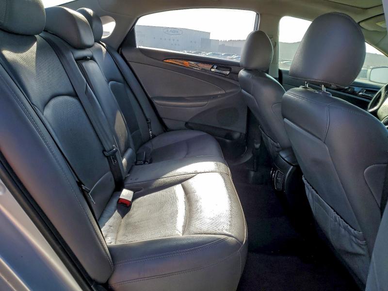 97618125 :رقم المزاد ، 5NPEC4AB7DH622818 vin ، 2013 Hyundai Sonata مزاد بيع