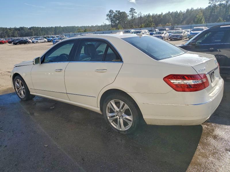 97087335 :رقم المزاد ، WDDHF5GBXAA128947 vin ، 2010 Mercedes-benz E مزاد بيع
