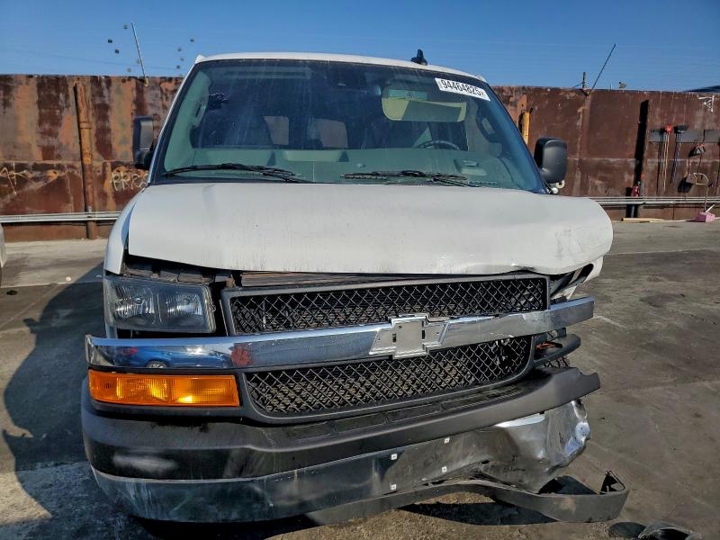 2024 Chevrolet Express G3500 მანქანა იყიდება აუქციონზე, vin: 1GAZGPFP4R1202176, აუქციონის ნომერი: 94464825