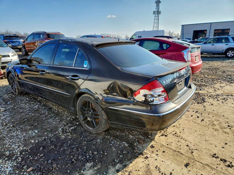 93477335 :رقم المزاد ، WDBUF82J35X179653 vin ، 2005 Mercedes-benz E مزاد بيع