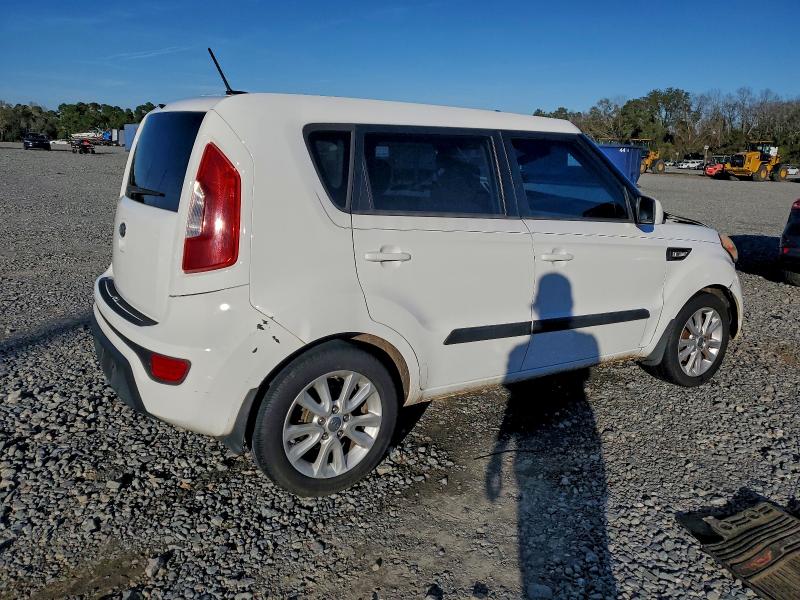 Продажа на аукционе авто 2013 Kia Soul, vin: KNDJT2A5XD7767398, номер лота: 96564145