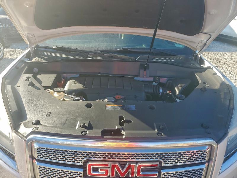 98033585 :رقم المزاد ، 1GKKRTKD3FJ101881 vin ، 2015 Gmc Acadia Den مزاد بيع