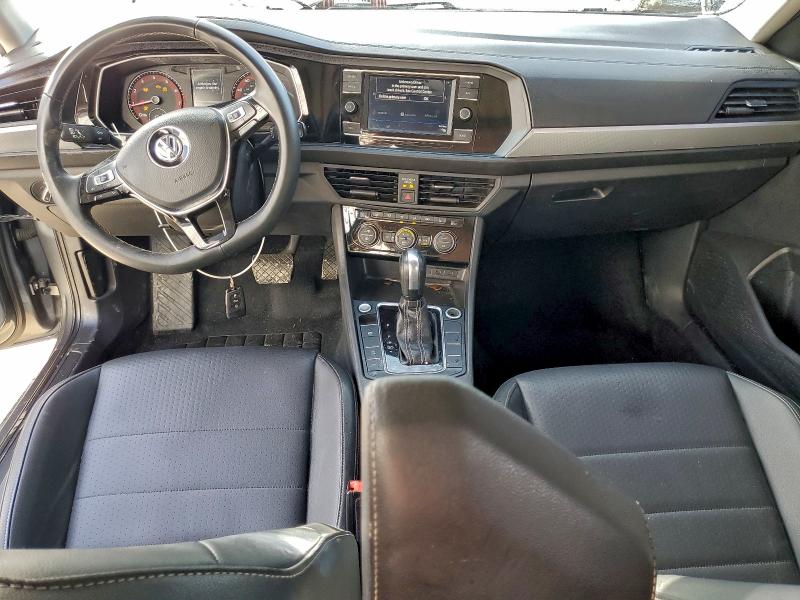 97442585 :رقم المزاد ، 3VWC57BU8MM006927 vin ، 2021 Volkswagen Jetta مزاد بيع