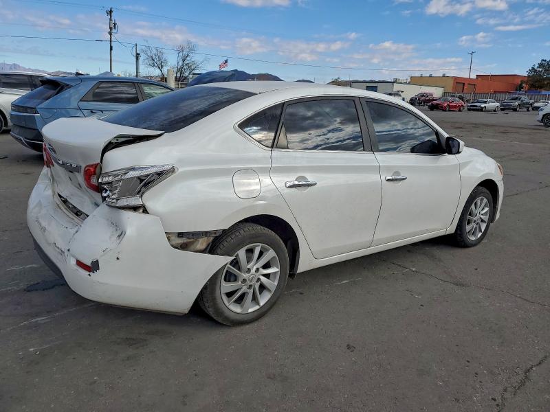 Продажа на аукционе авто 2015 Nissan Sentra, vin: 3N1AB7AD0FL617826, номер лота: 93044985
