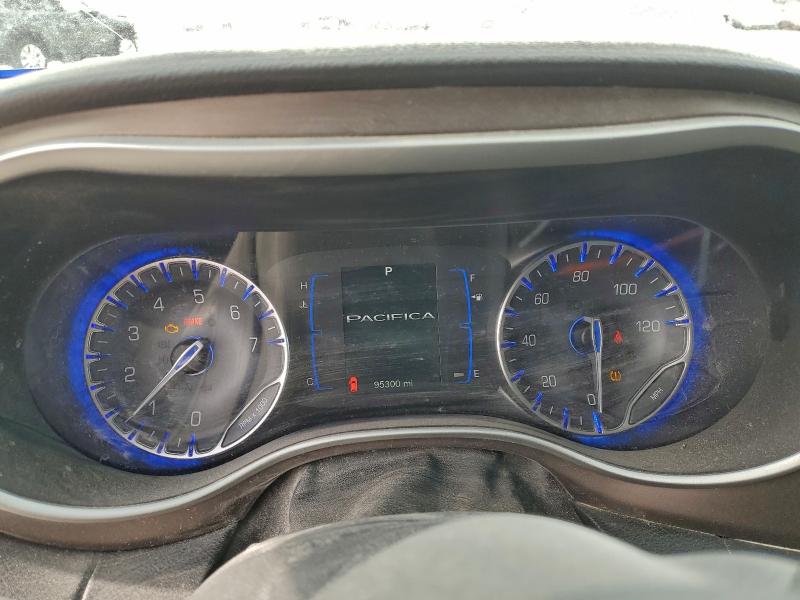 98803115 :رقم المزاد ، 2C4RC1DG7HR638307 vin ، 2017 Chrysler Pacifica T مزاد بيع