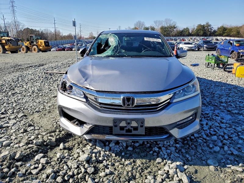94876725 :رقم المزاد ، 1HGCR2F59HA302685 vin ، 2017 Honda Accord مزاد بيع