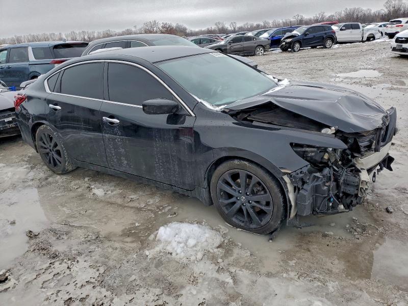 95144825 :رقم المزاد ، 1N4AL3AP9JC291886 vin ، 2018 Nissan Altima 2.5 مزاد بيع