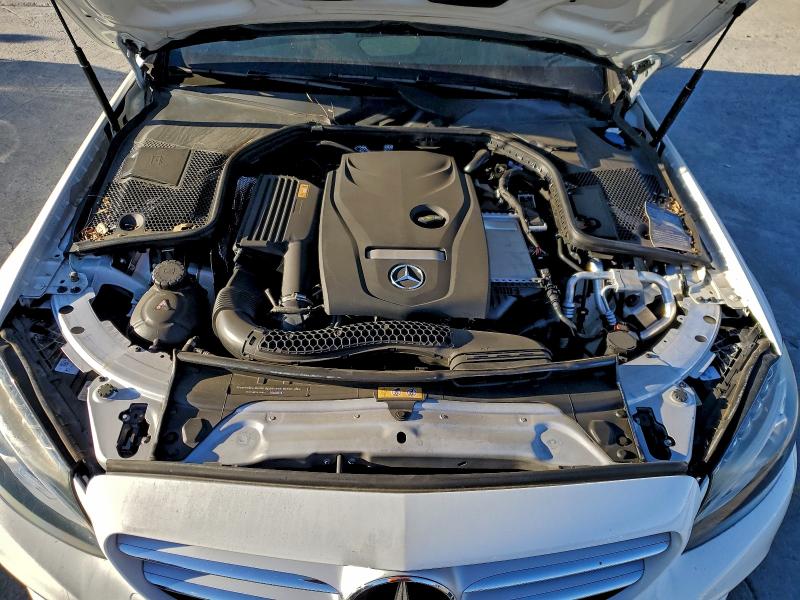 Продаж на аукціоні авто 2018 Mercedes-benz C, vin: 55SWF4JBXJU268555, номер лоту: 95526275
