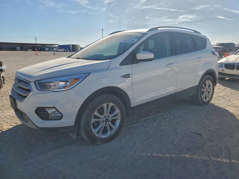 2018 Ford Escape მანქანა იყიდება აუქციონზე, vin: 1FMCU0GD7JUC61741, აუქციონის ნომერი: 96441205