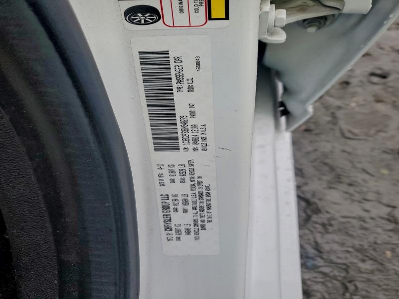 94913585 :رقم المزاد ، 1C3BC2FB3BN548279 vin ، 2011 Chrysler 200 مزاد بيع